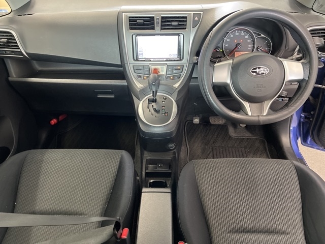 SUBARU TREZIA