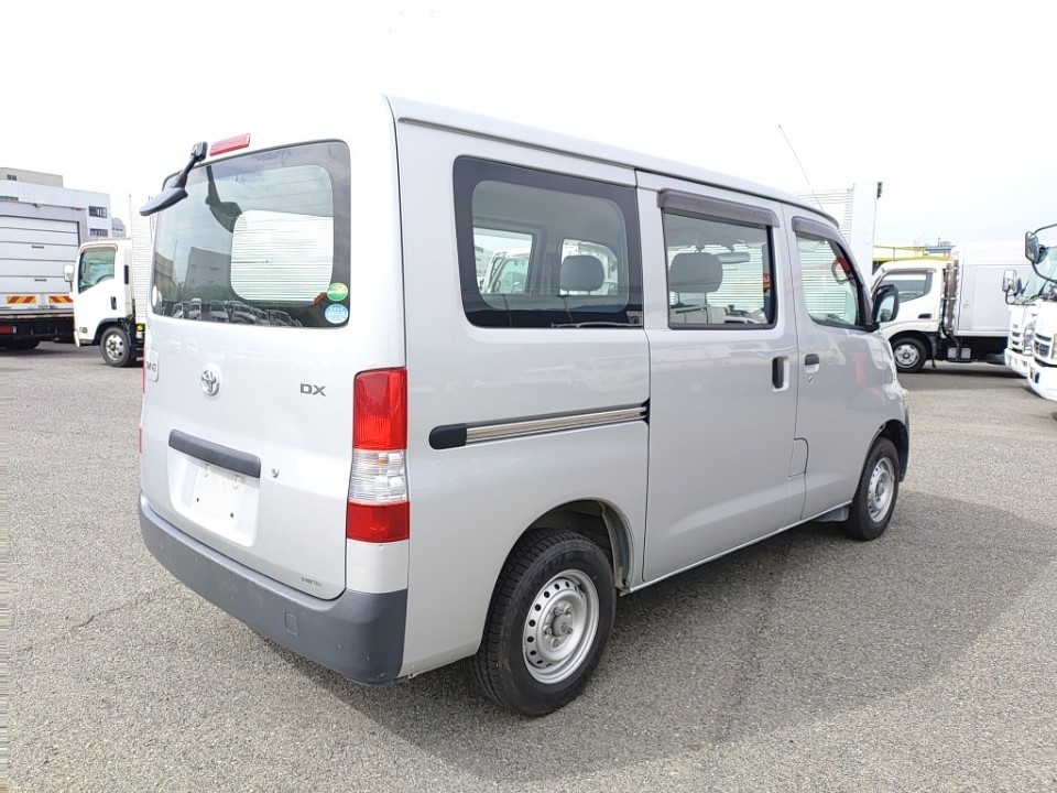 TOYOTA TOWN ACE