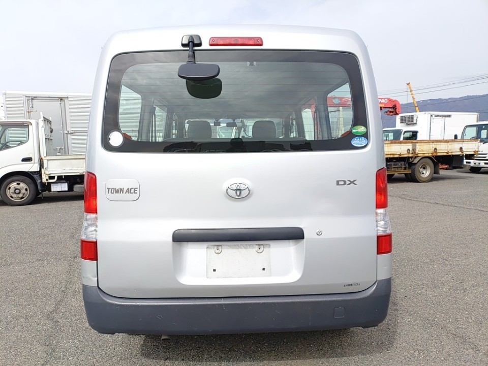 TOYOTA TOWN ACE