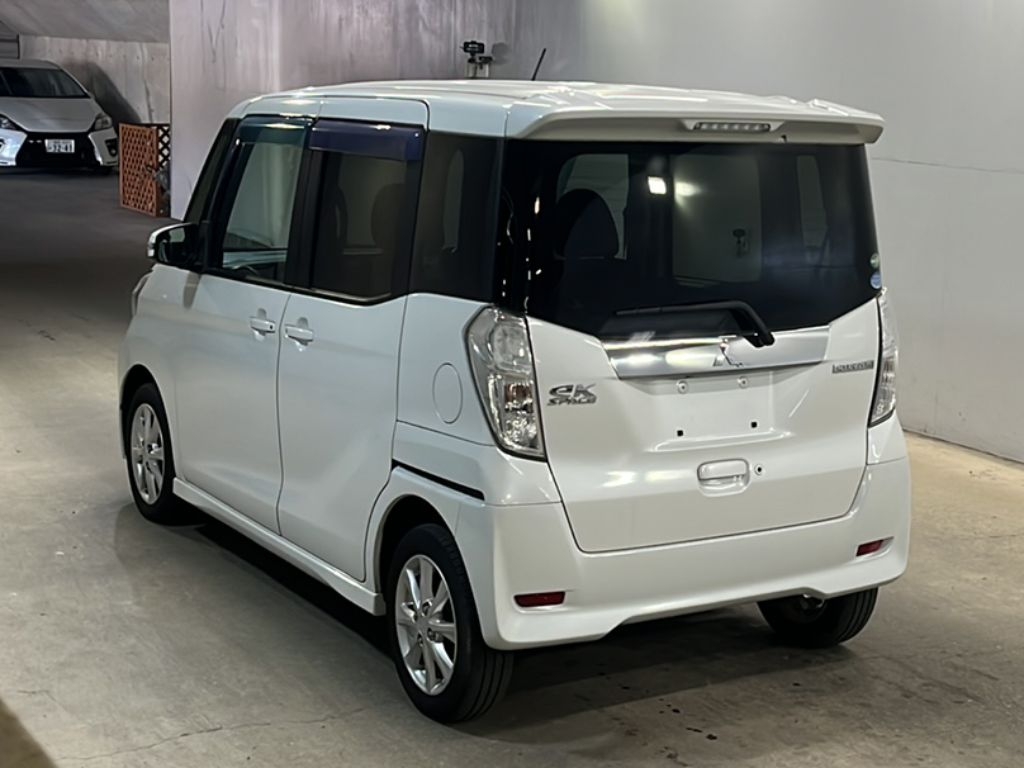 MITSUBISHI EK SPACE