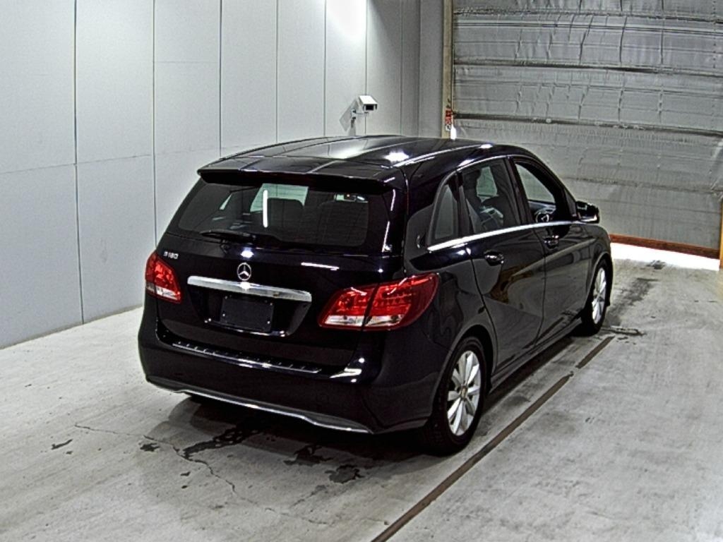 MERCEDES-BENZ B-CLASS