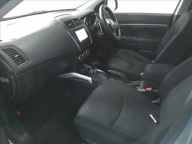 MITSUBISHI RVR