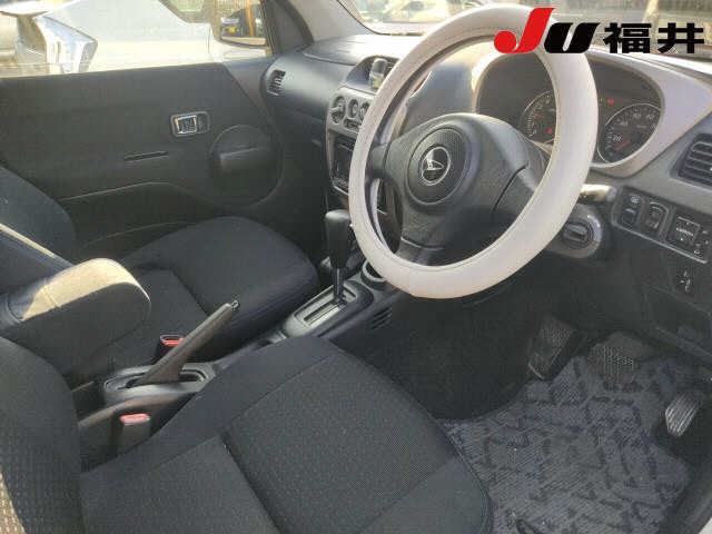 DAIHATSU TERIOS KID