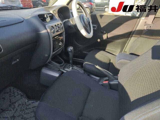 DAIHATSU TERIOS KID