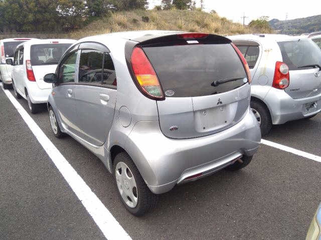 MITSUBISHI I