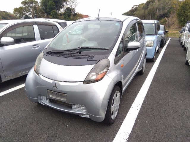 MITSUBISHI I