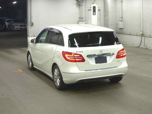 MERCEDES-BENZ B-CLASS