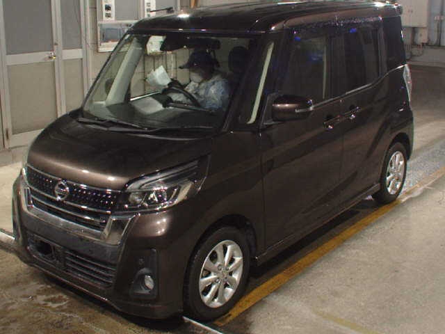 NISSAN DAYZ ROOX