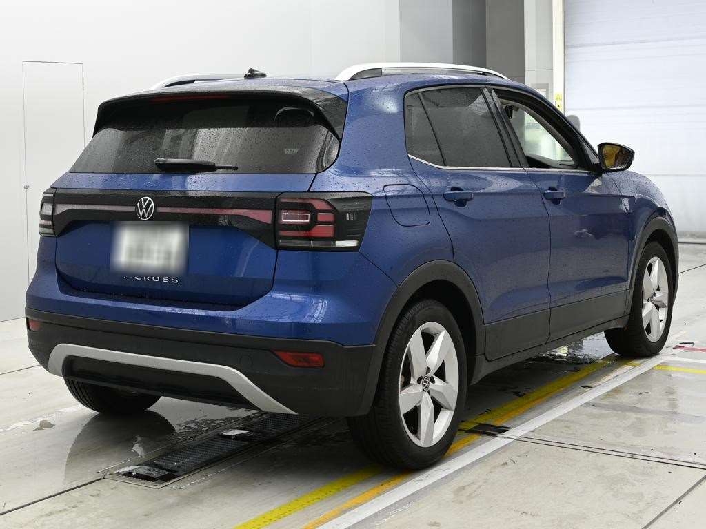 VOLKSWAGEN T-CROSS