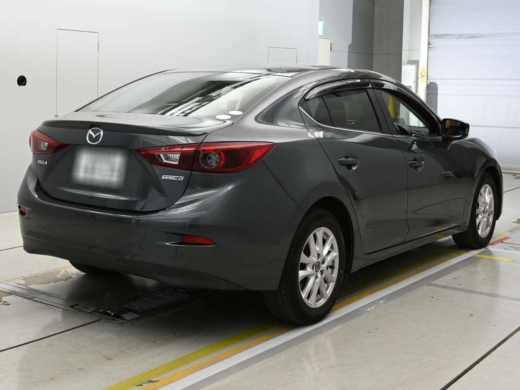 MAZDA AXELA