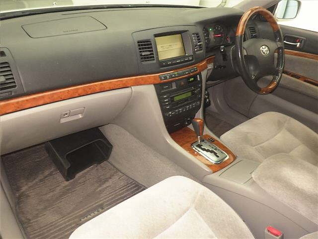 TOYOTA MARK II