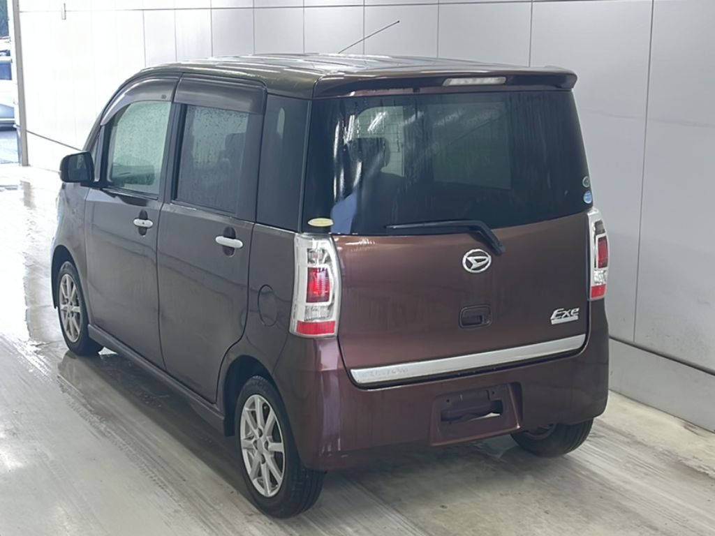 DAIHATSU TANTO EXE