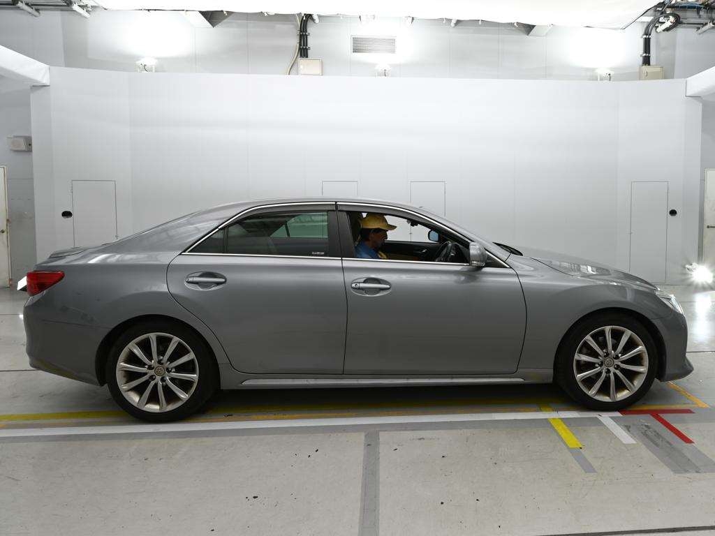 TOYOTA MARK X