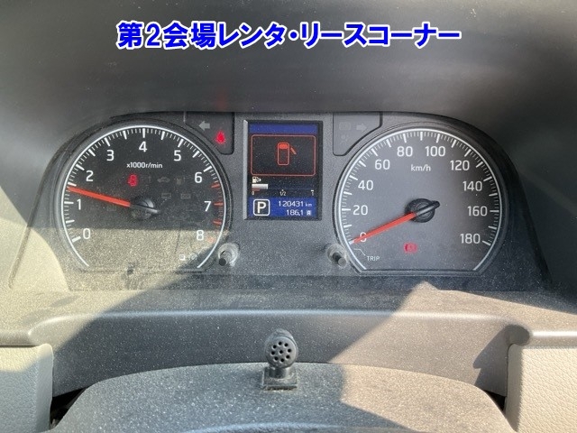 NISSAN NV350 CARAVAN