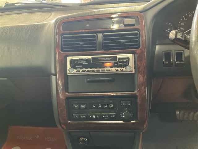 TOYOTA CARINA