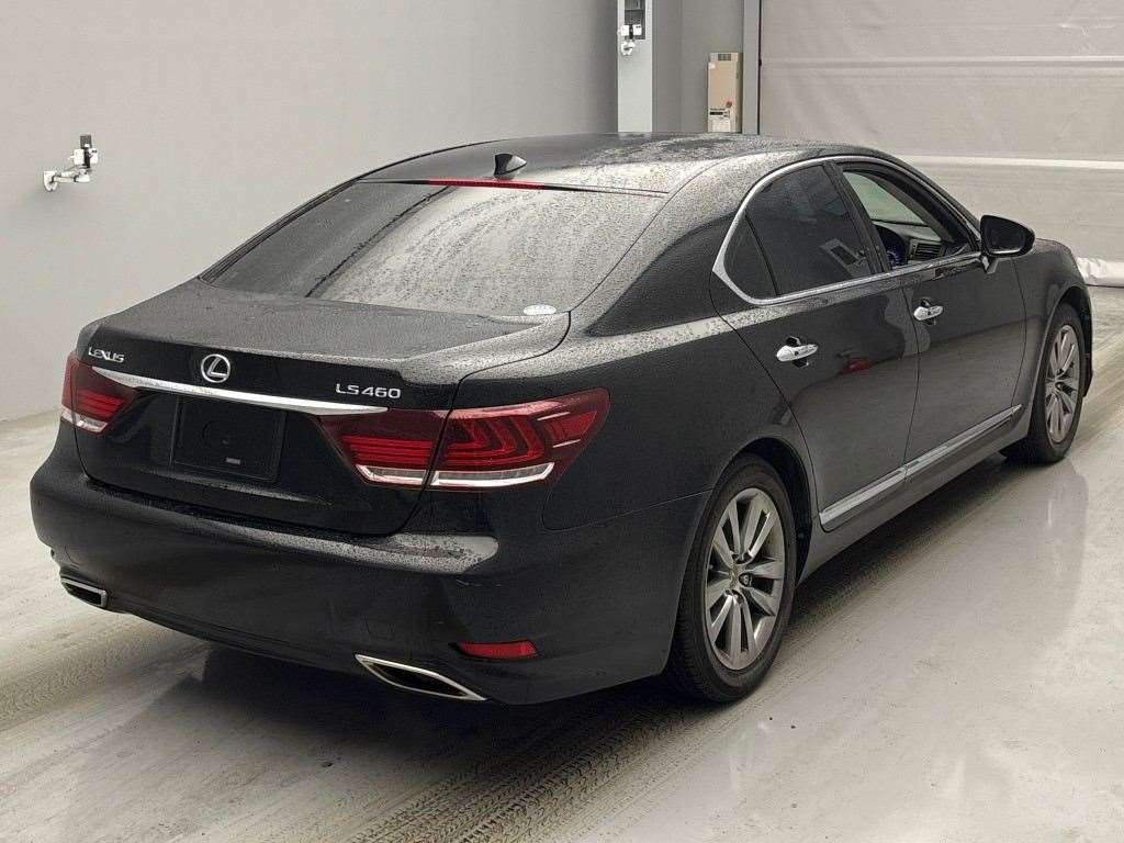 LEXUS LS460