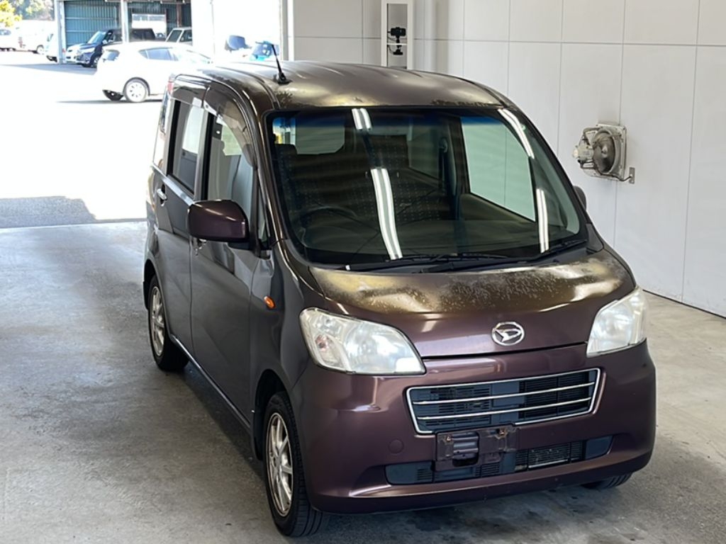DAIHATSU TANTO EXE
