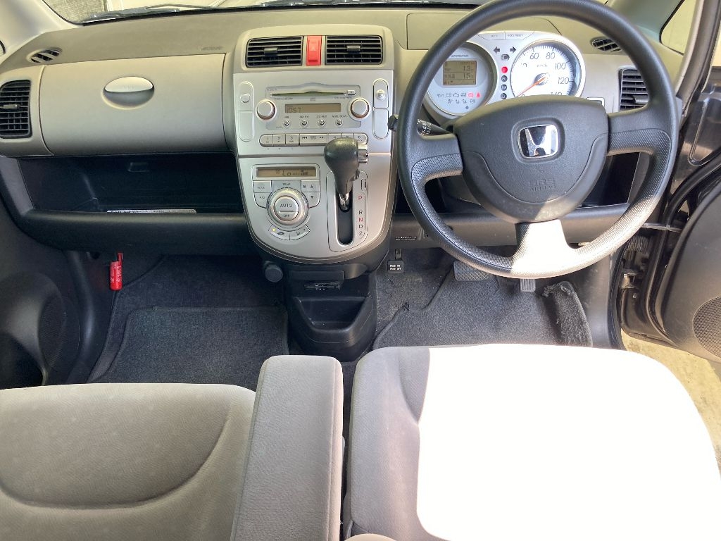 HONDA LIFE