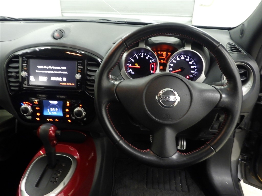 NISSAN JUKE