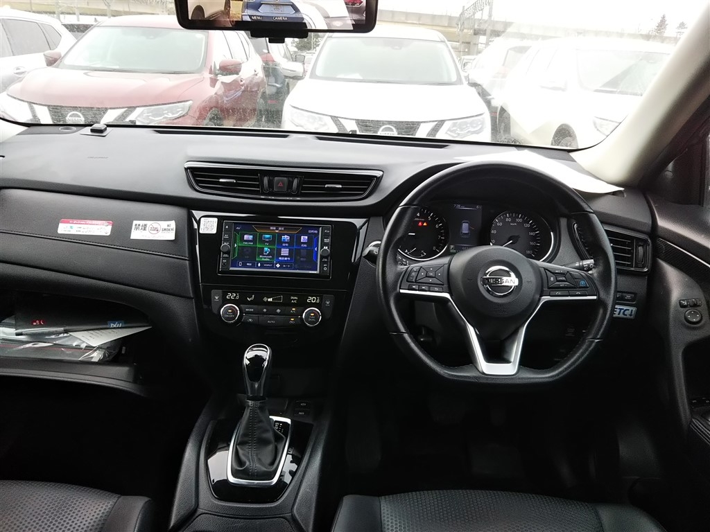 NISSAN X-TRAIL
