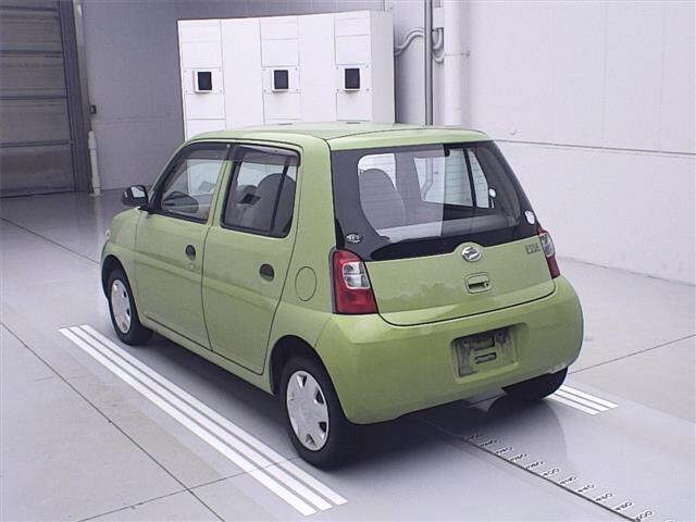 DAIHATSU ESSE
