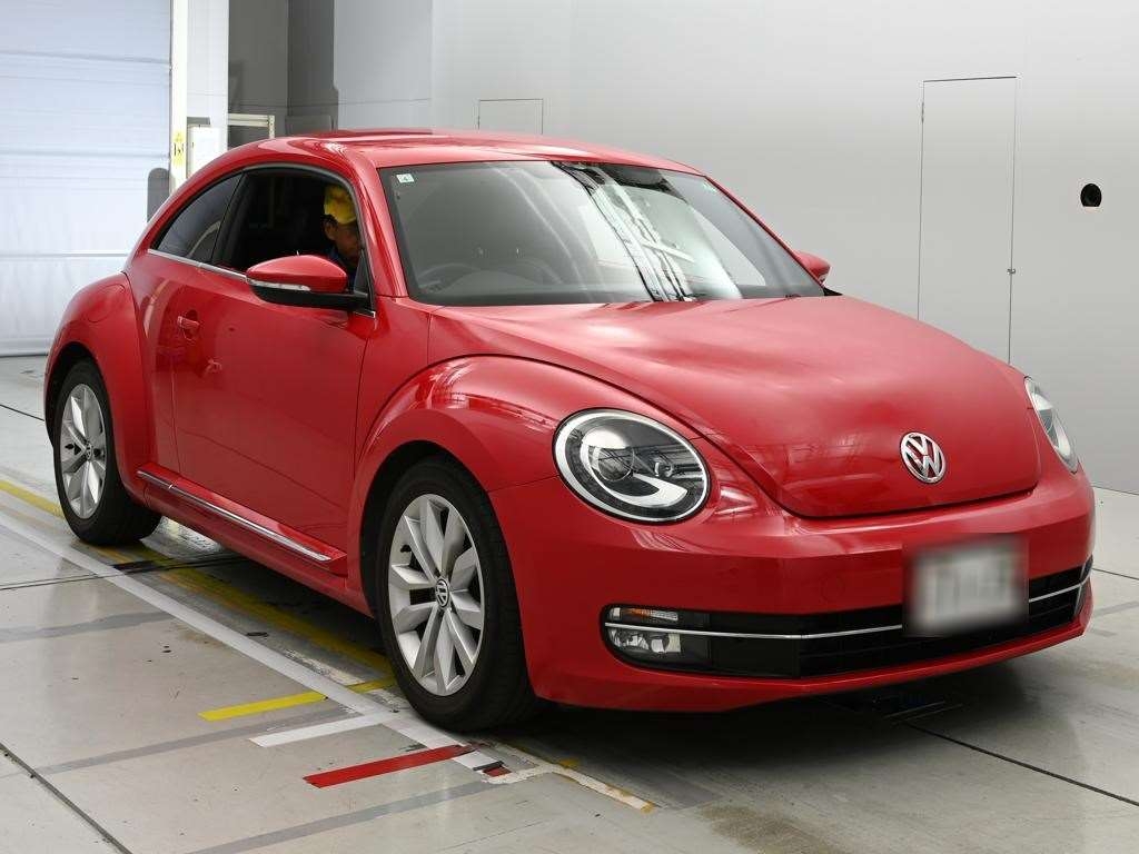 VOLKSWAGEN BEETLE