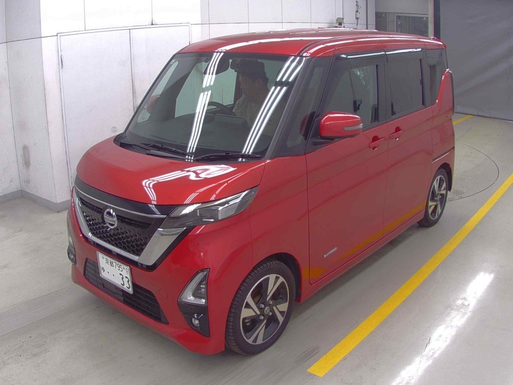 NISSAN ROOX