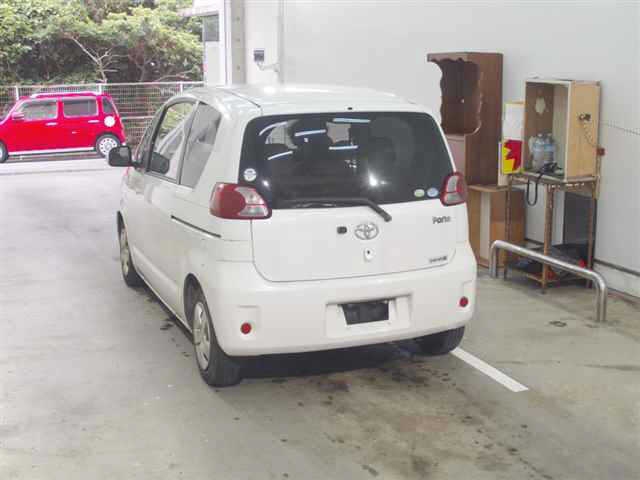TOYOTA PORTE