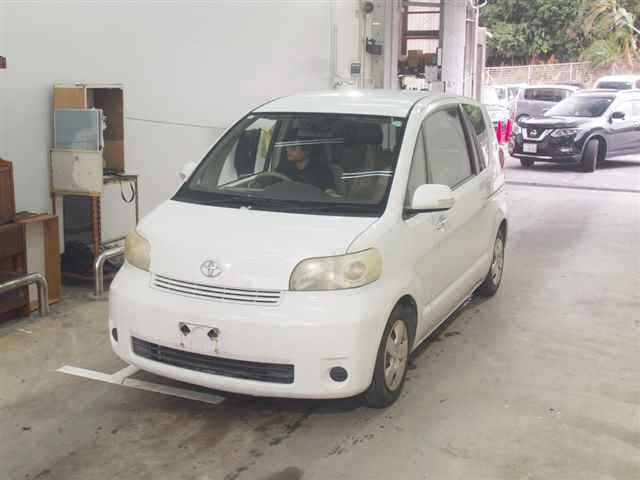 TOYOTA PORTE