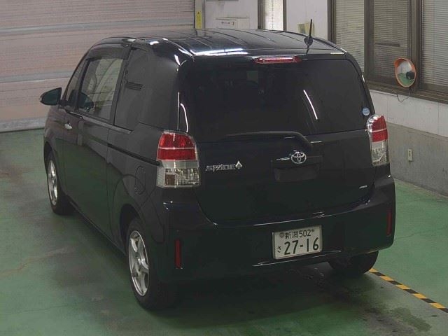 TOYOTA SPADE