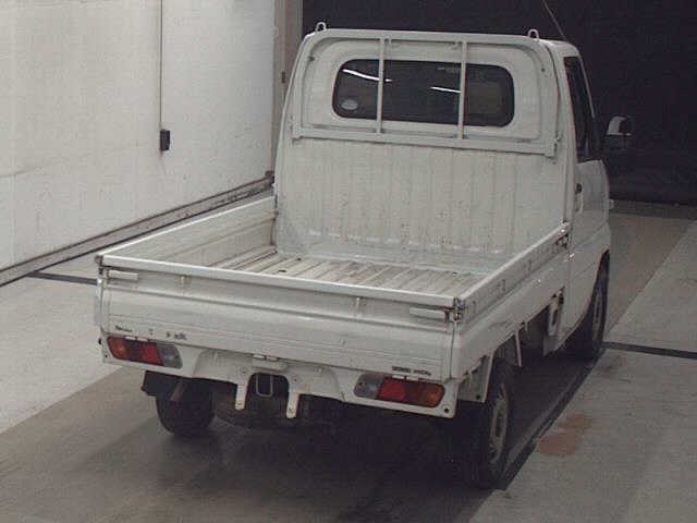 NISSAN CLIPPER