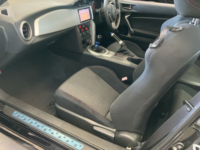 SUBARU BRZ