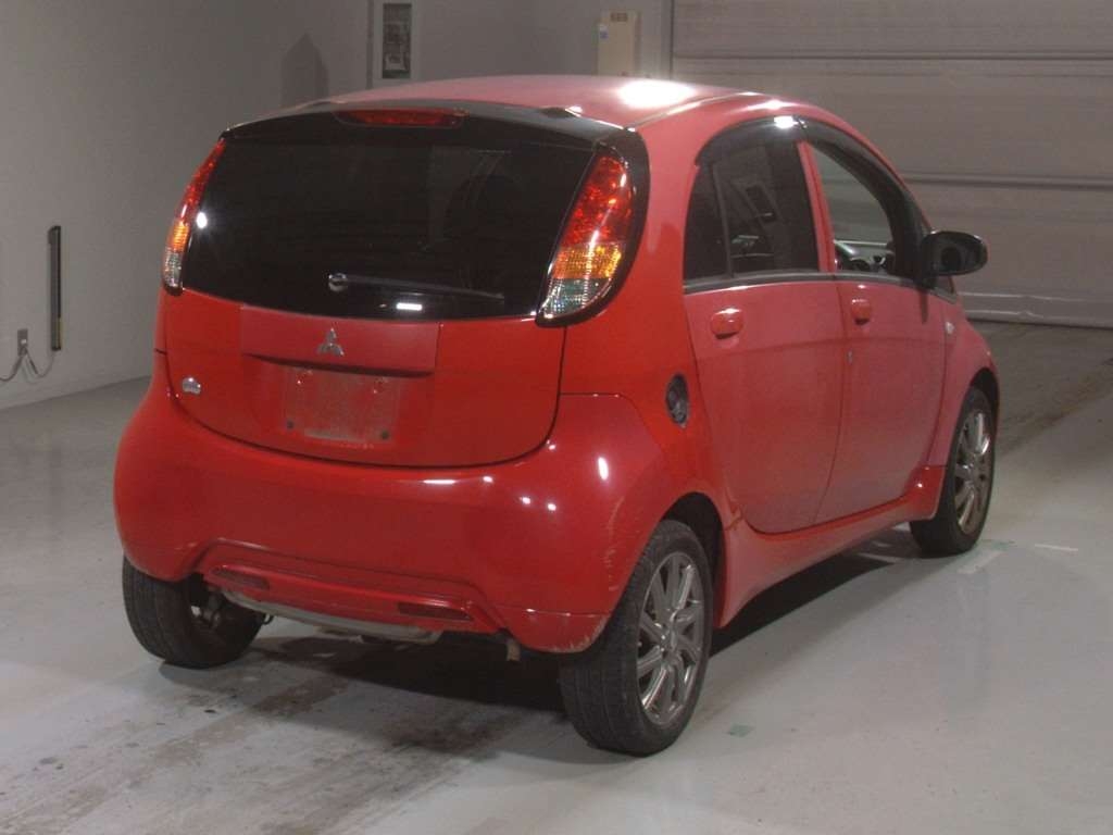 MITSUBISHI I