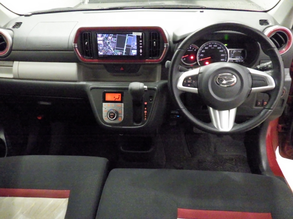 DAIHATSU BOON