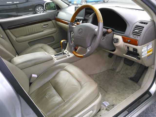 TOYOTA PROGRES