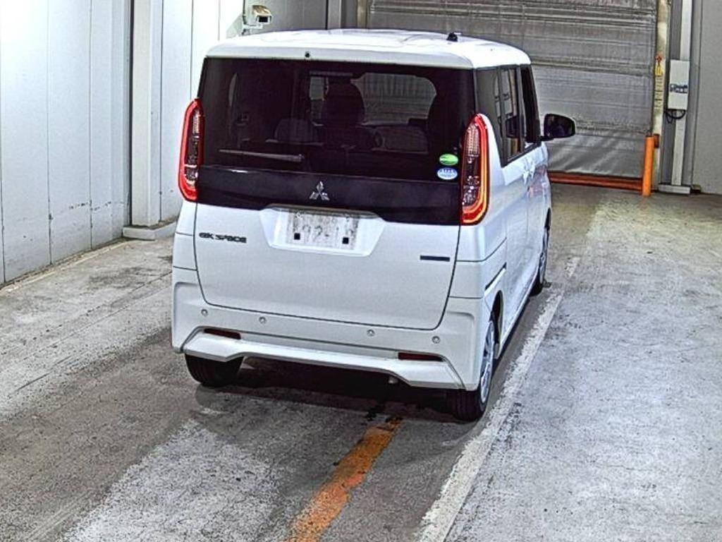 MITSUBISHI EK SPACE