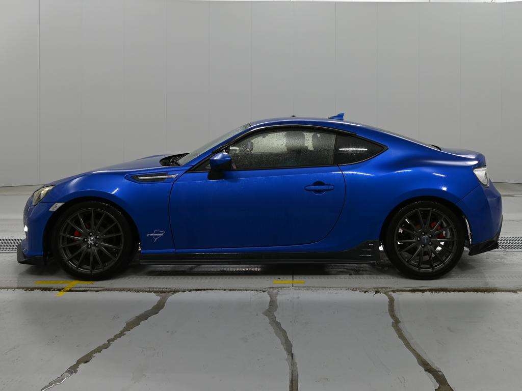 SUBARU BRZ