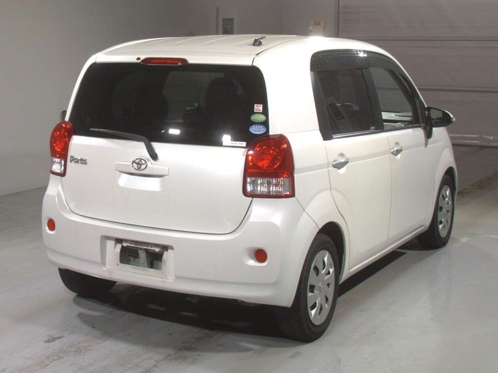 TOYOTA PORTE