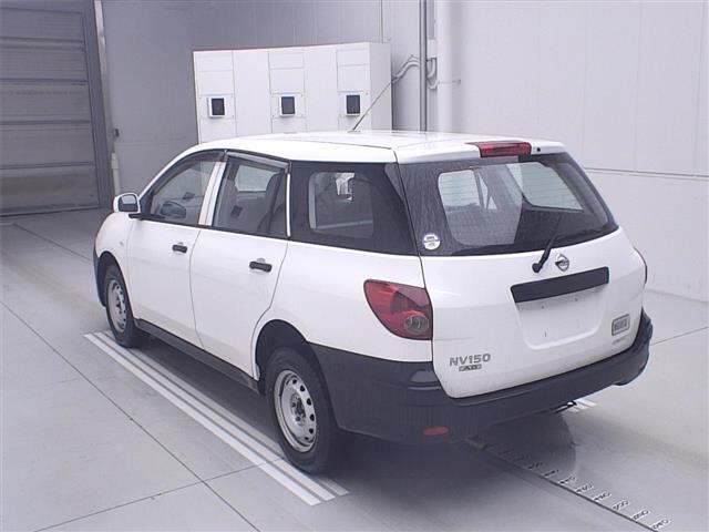 NISSAN AD
