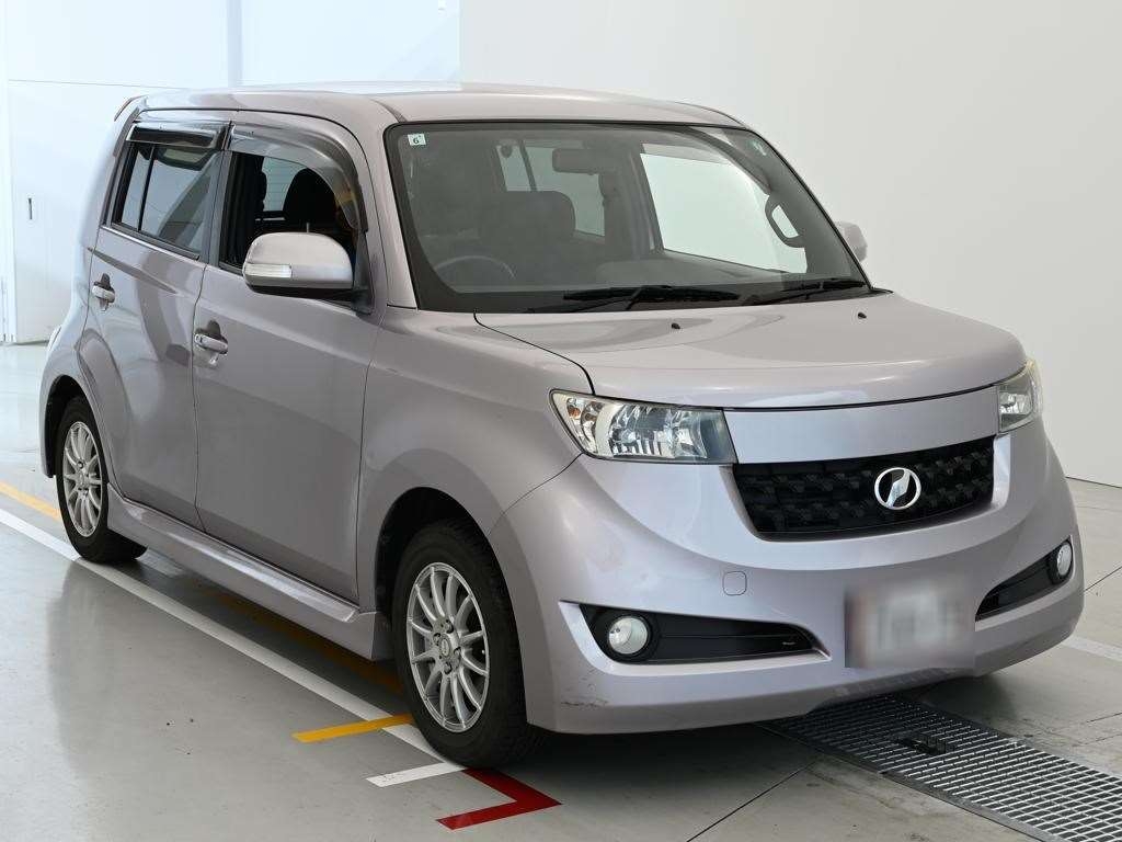 TOYOTA BB