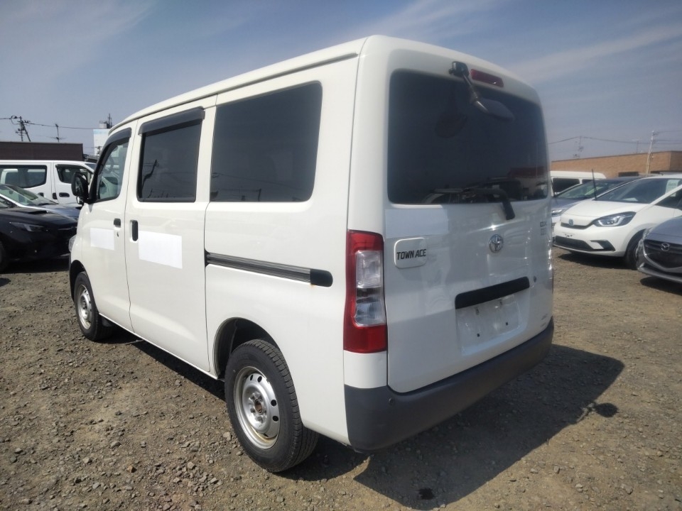 TOYOTA TOWN ACE