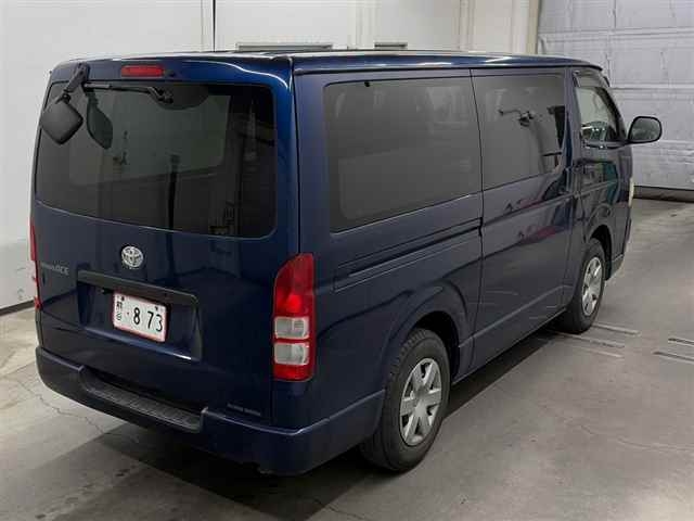 TOYOTA REGIUS ACE