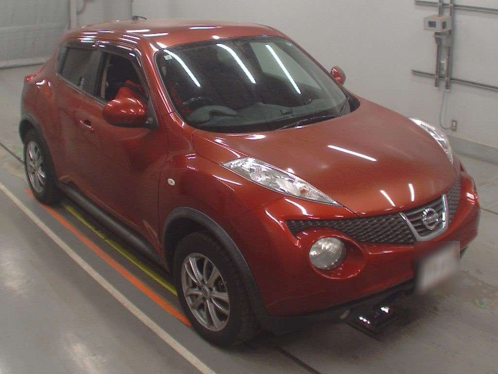 NISSAN JUKE