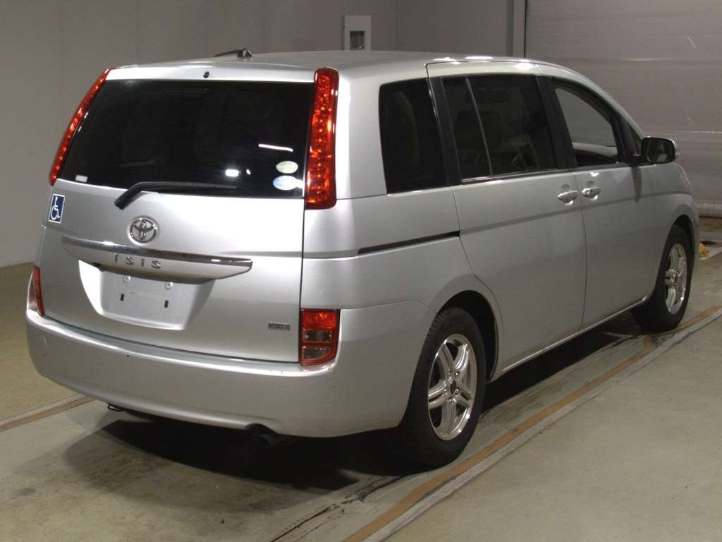 TOYOTA ISIS
