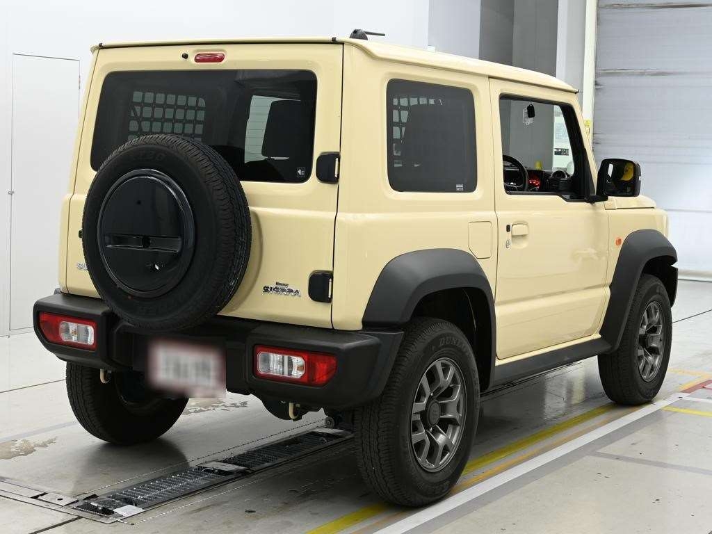 SUZUKI JIMNY SIERRA