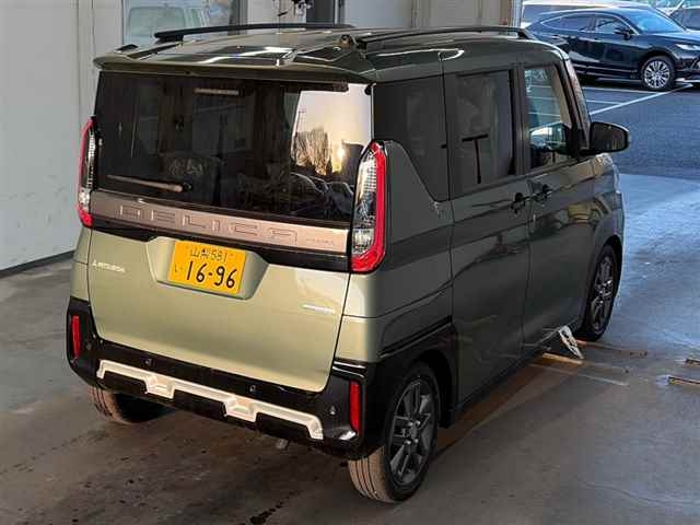 MITSUBISHI DELICA MINI