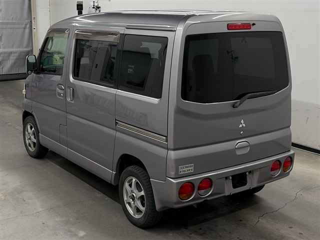 MITSUBISHI TOWN BOX