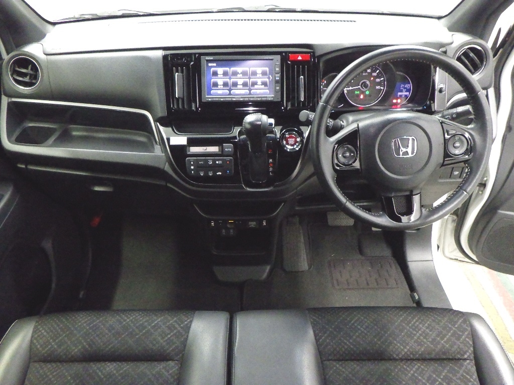 HONDA N-WGN