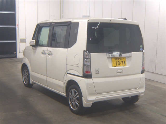 HONDA N-BOX+