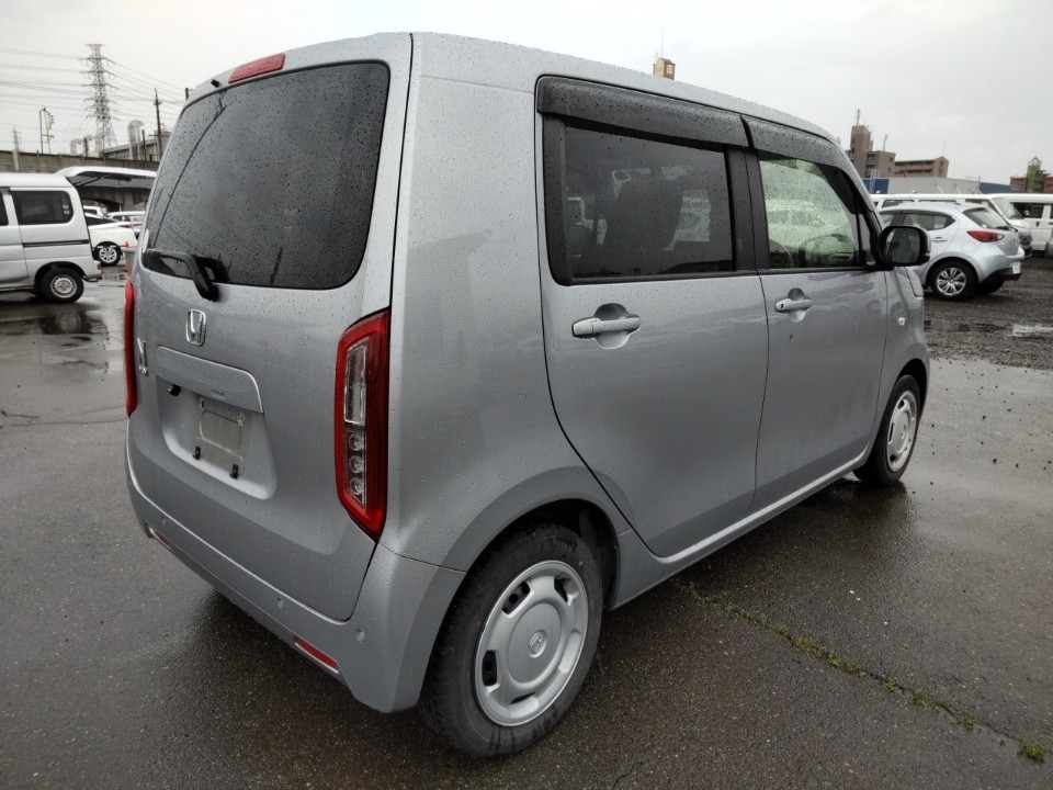 HONDA N-WGN